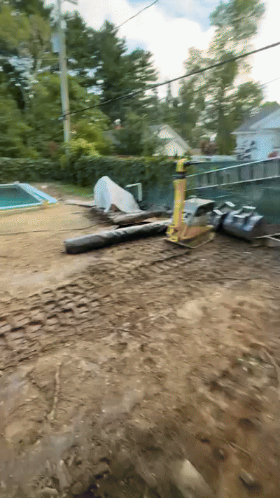 Piscine de luxe moderne